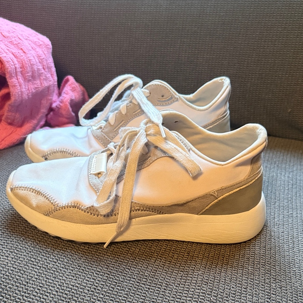 a new day White and Beige Lace-Up Sneakers